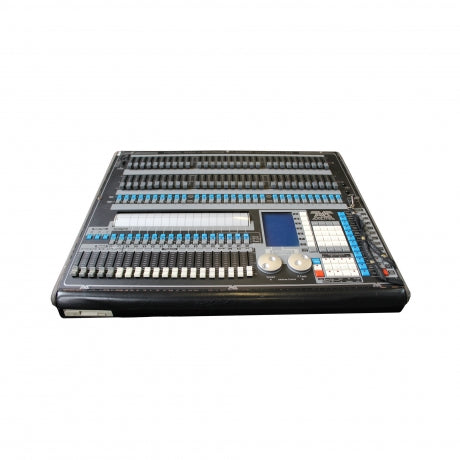 Avolites Pearl 2004 Lighting Console + Road Case